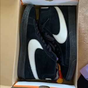 Nike blazer mid LA vs NY sz 12